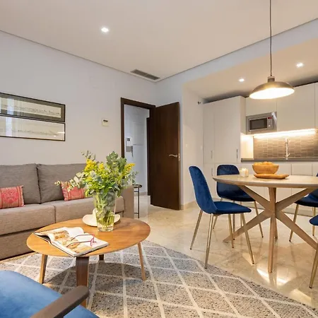 아파트 Alkazar Gardens Old Town 6 Pax
